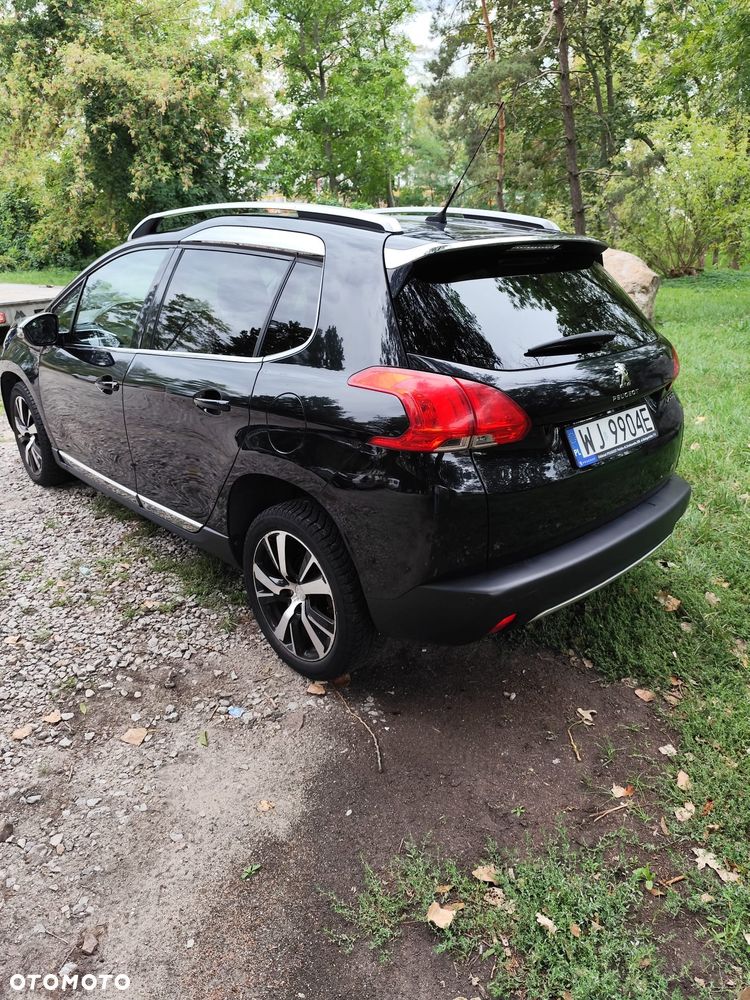 Peugeot 2008 1.6 e-HDi Allure S&S - 2