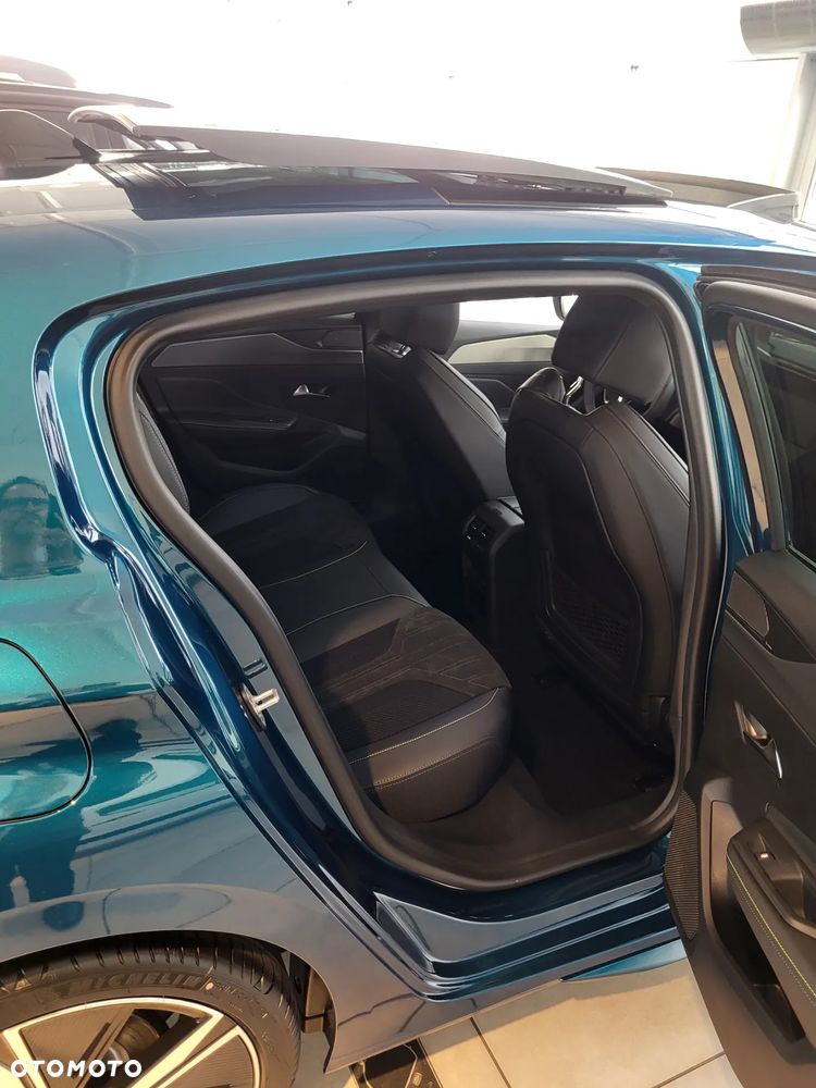 Peugeot 308 1.2 mHEV GT S&S e-DCS6 - 7