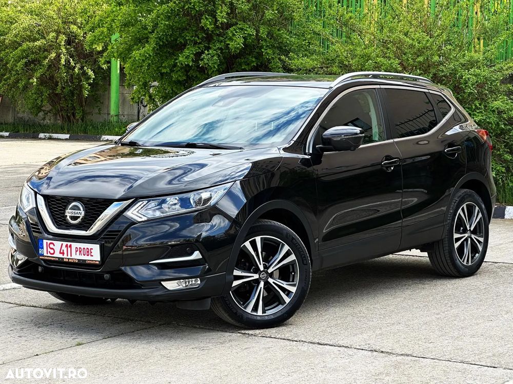 Nissan Qashqai 1.3 DIG-T N-CONNECTA - 1