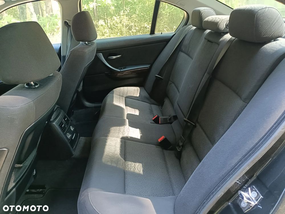 BMW Seria 3 - 10