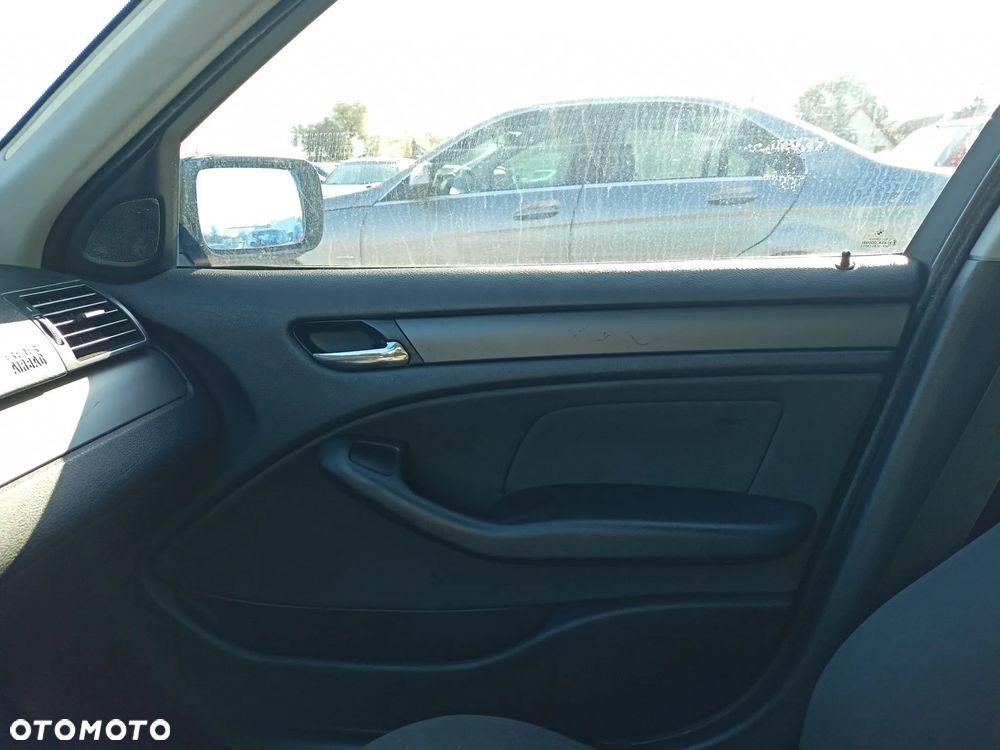 BMW Seria 3 - 13