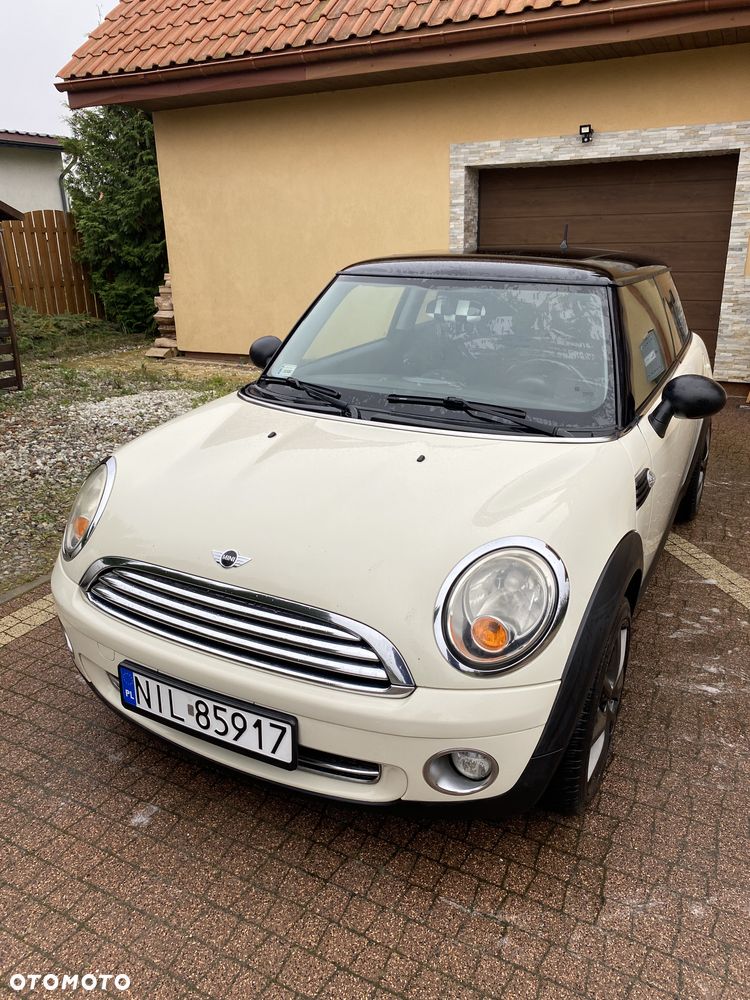 MINI Cooper Standard - 10