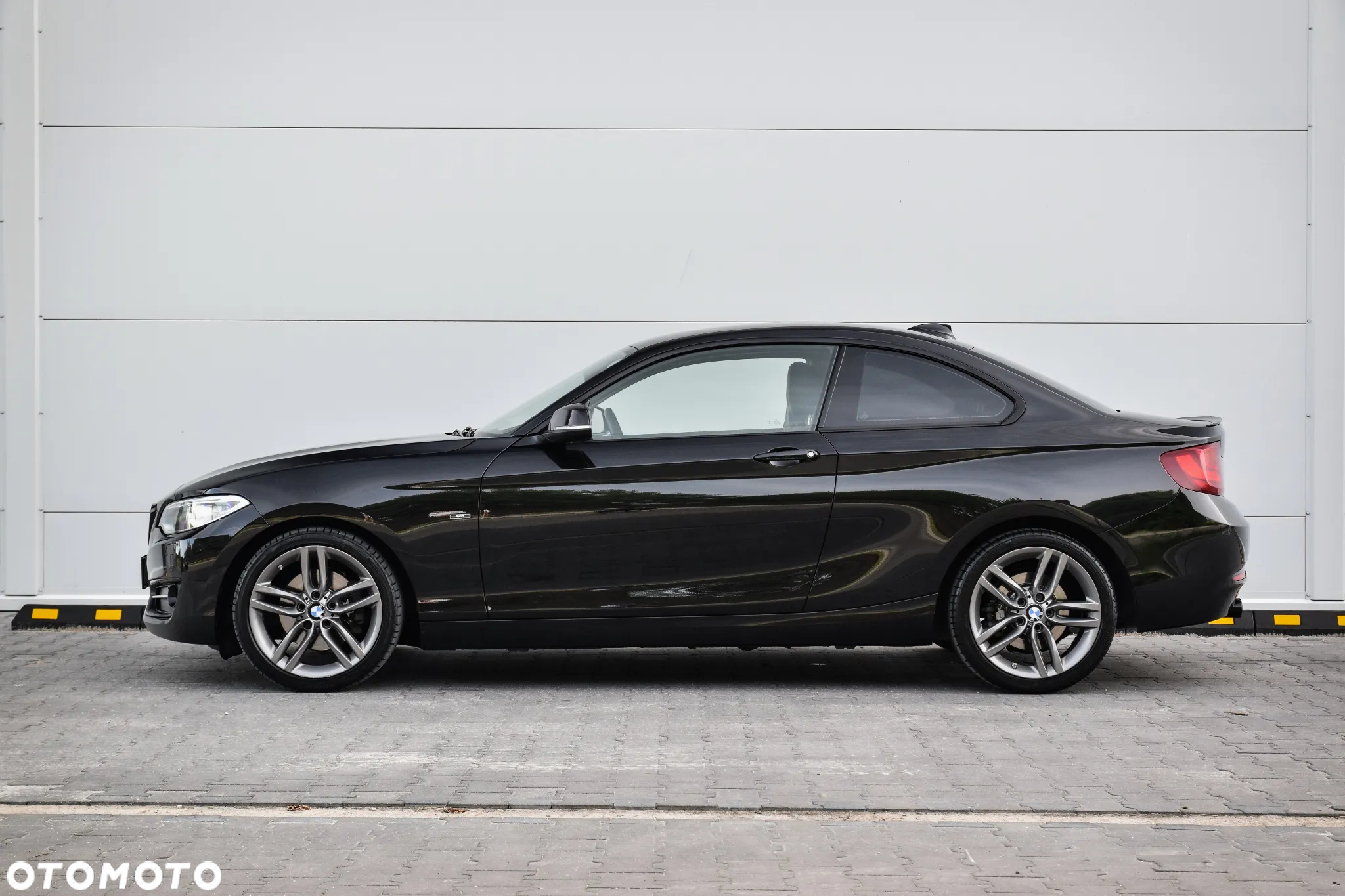 BMW Seria 2 220d xDrive Coupe Sport-Aut Sport Line - 9