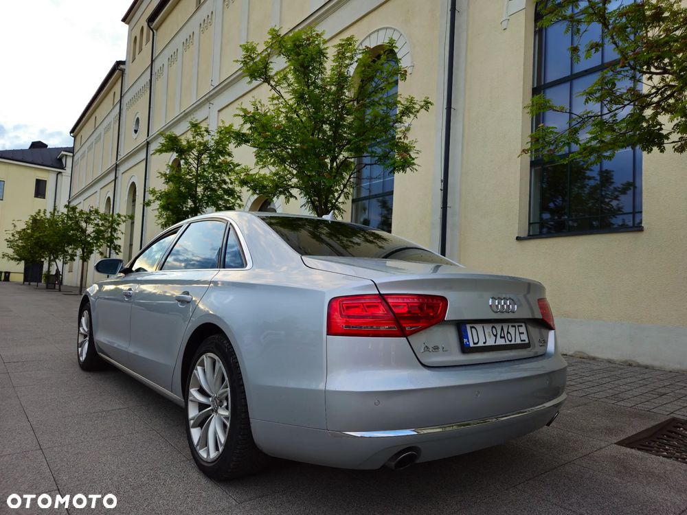 Audi A8 4.2 FSI L Quattro - 9