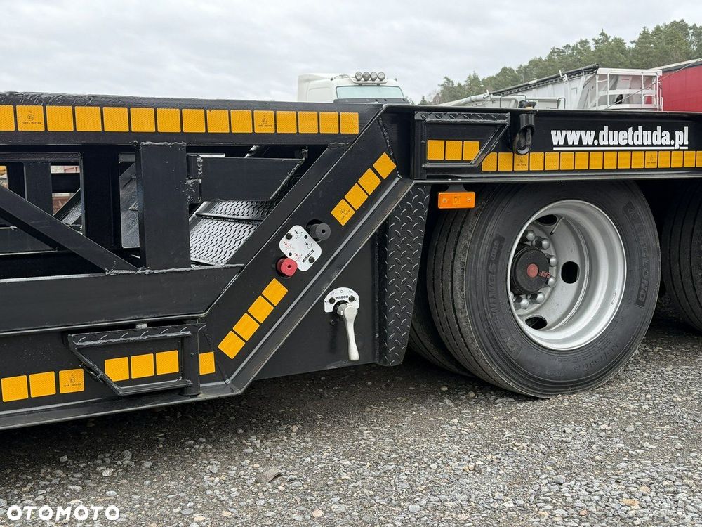 Bodex 4 osiowa NN4J Niskopodwoziówka Niskopodwozie Nowe Opony - 12