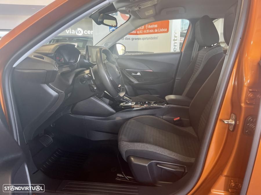 Peugeot 2008 1.2 PureTech Active Pack EAT8 - 8
