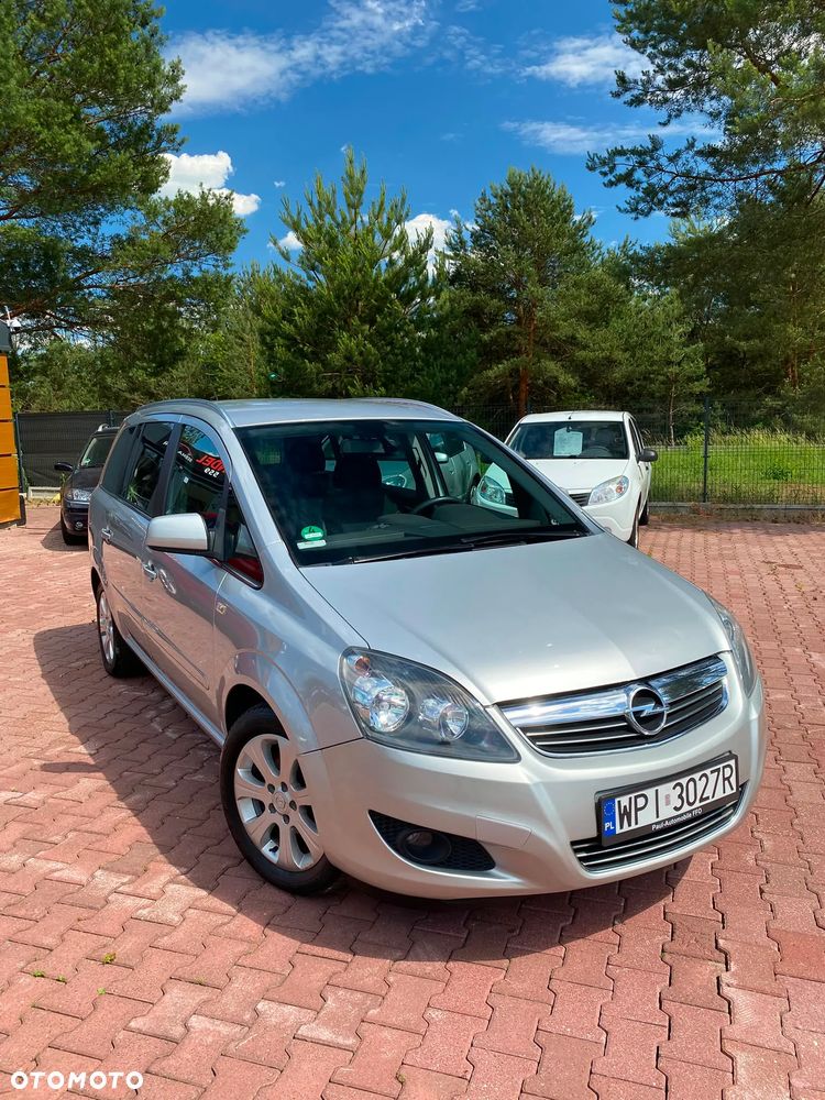 Opel Zafira 1.6 ECOFLEX Design Edition - 2