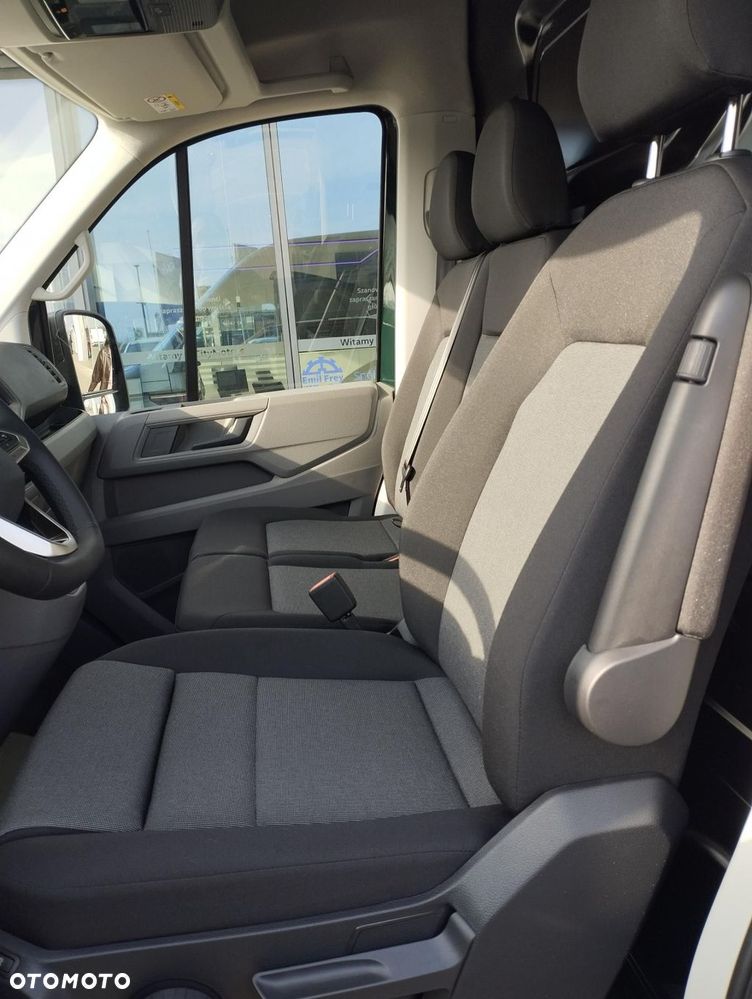 Volkswagen Crafter - 11