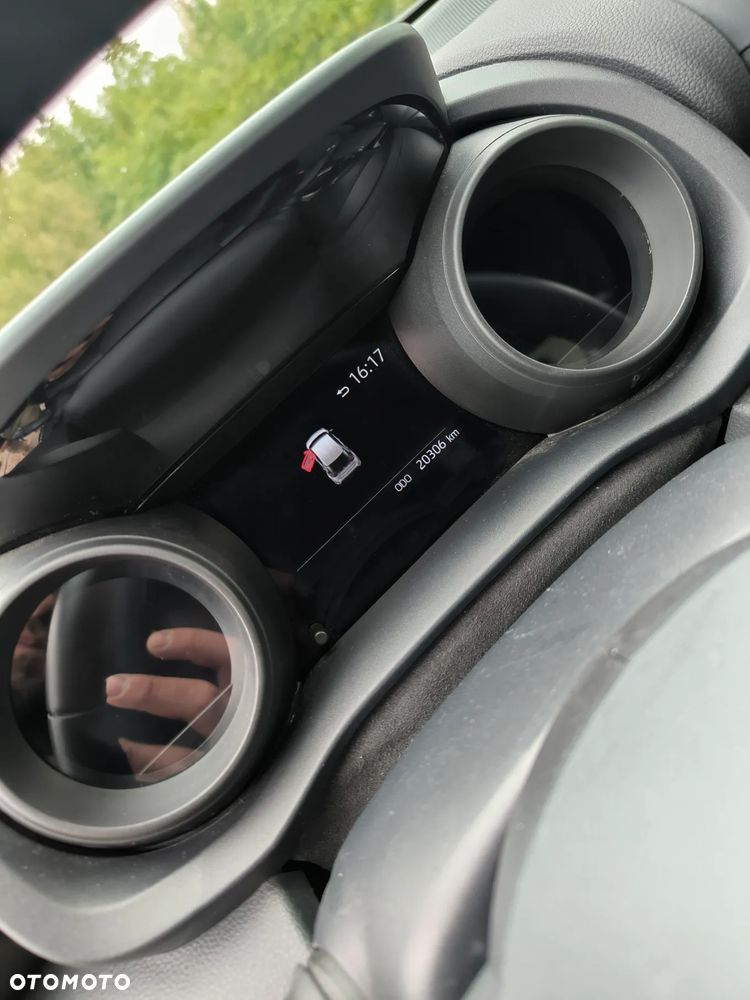 Toyota Yaris Cross - 14