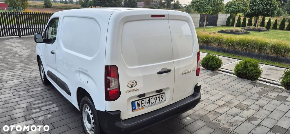 Toyota Proace City - 26