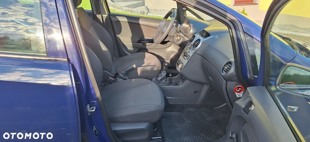 Opel Corsa - 12