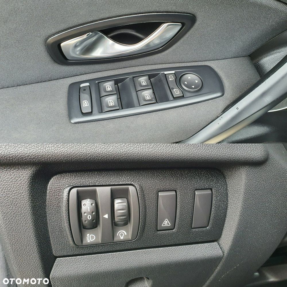 Renault Megane Grandtour 1.6 16V 110 TomTom Edition - 14