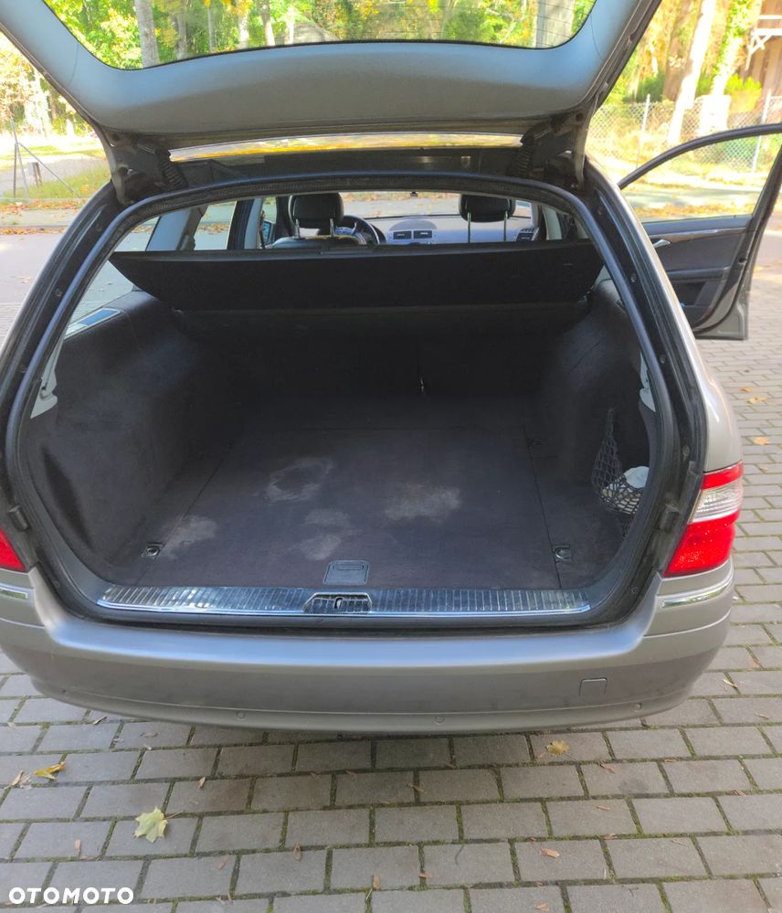 Mercedes-Benz Klasa E - 9