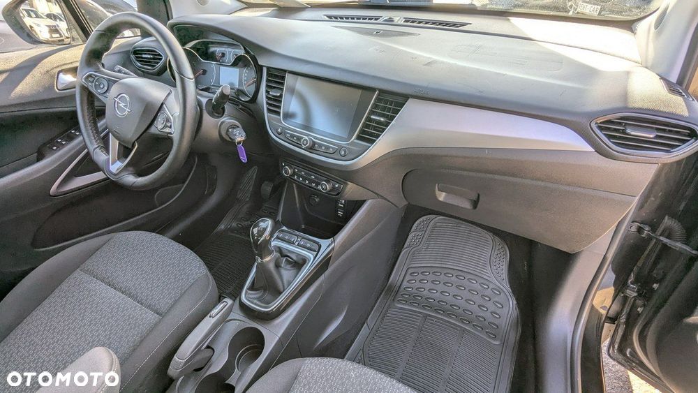 Opel Crossland X - 16