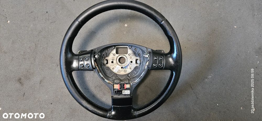 Kierownica skórzana multifunkcyjna łopatki VW Passat B6 2007r 3C0419091 - 1