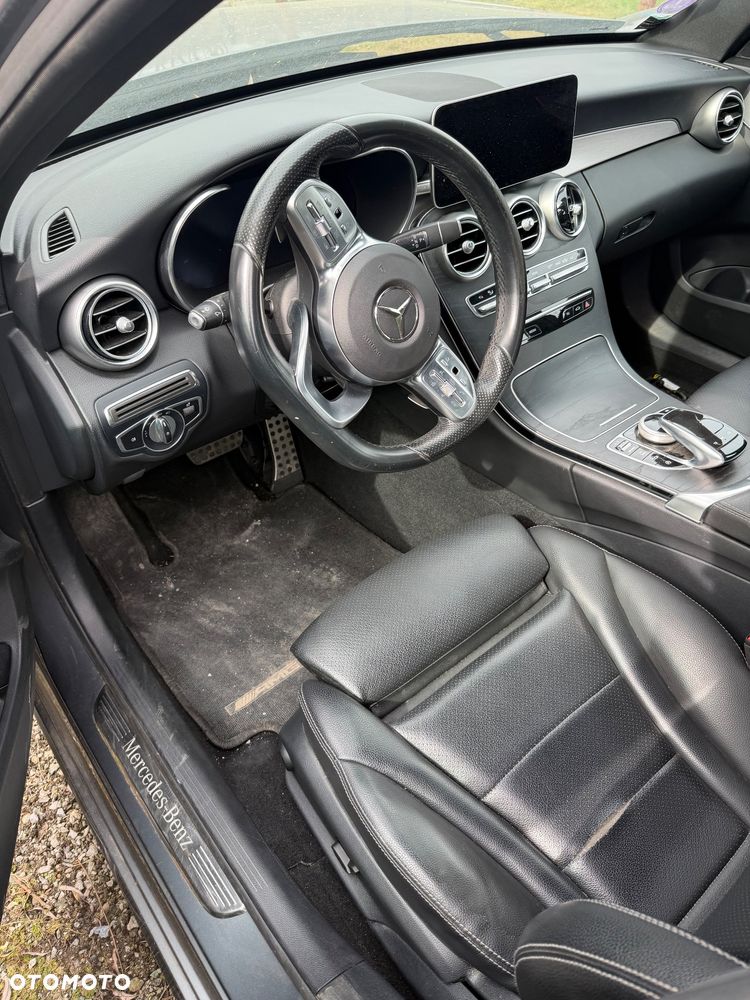 Mercedes-Benz Klasa C 200 CGI Automatik BlueEFFICIENCY Elegance - 2