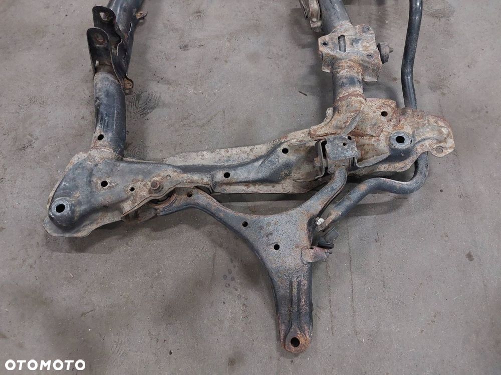 SANKI WÓZEK KOŁYSKA SILNIKA HONDA FR-V I 05-09r 2.0 16V - 3