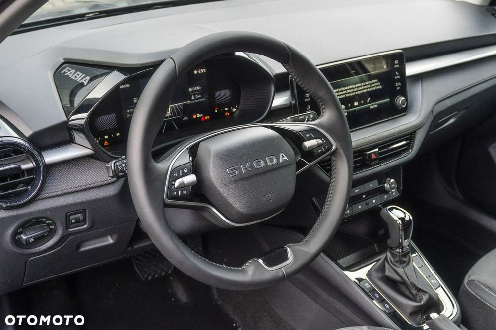 Skoda Fabia - 13