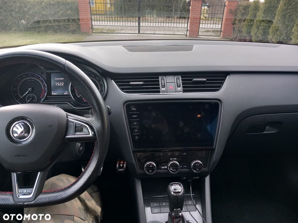 Skoda Octavia 2.0 TDI DSG RS - 4