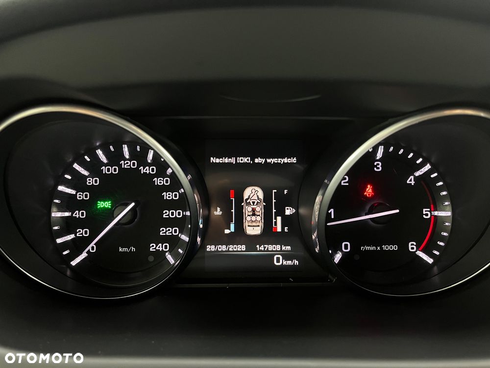 Land Rover Discovery Sport TD4 HSE Luxury - 10