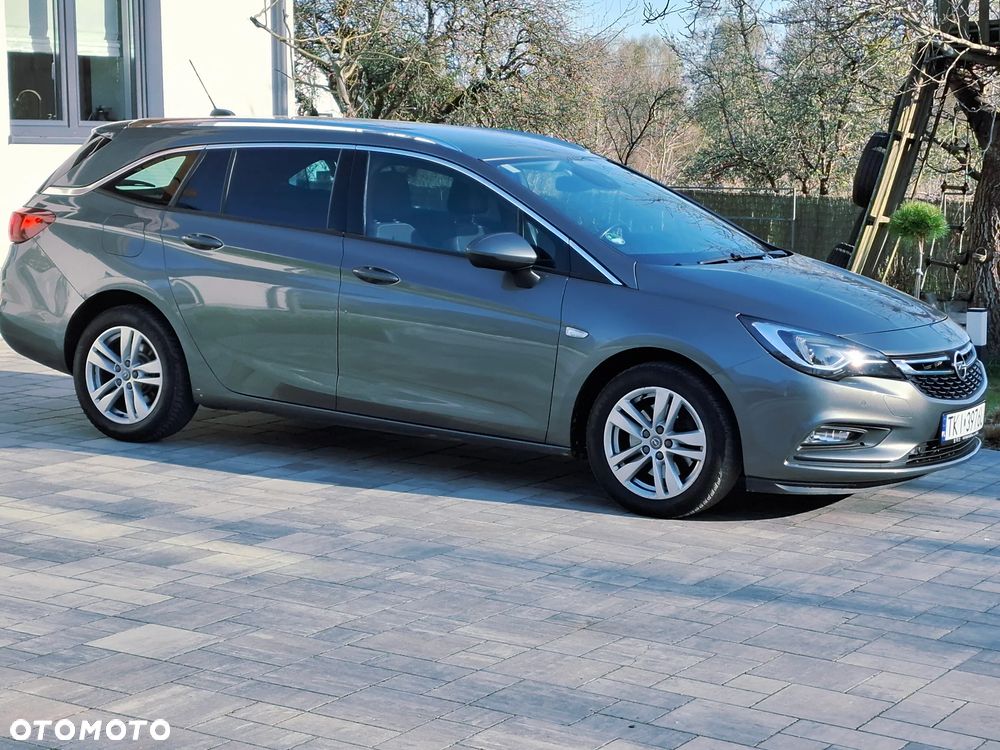 Opel Astra 1.6 D Automatik Start/Stop Business - 19