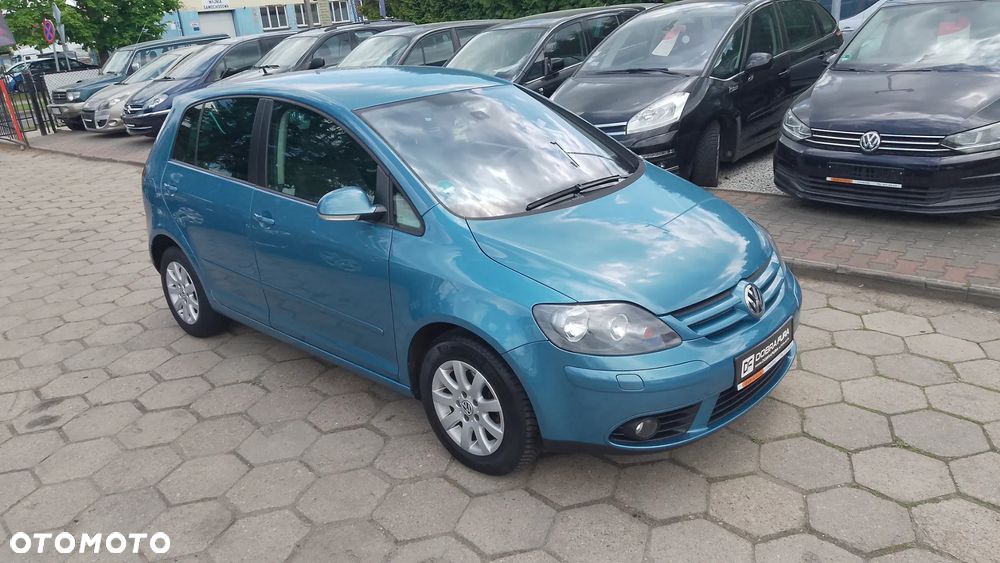 Volkswagen Golf Plus 1.9 TDI DPF DSG Comfortline - 29