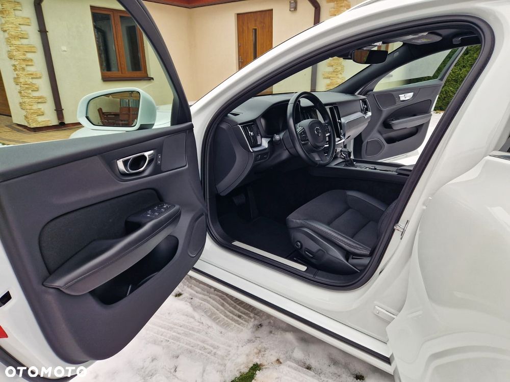 Volvo V60 D3 Geartronic Momentum Pro - 5