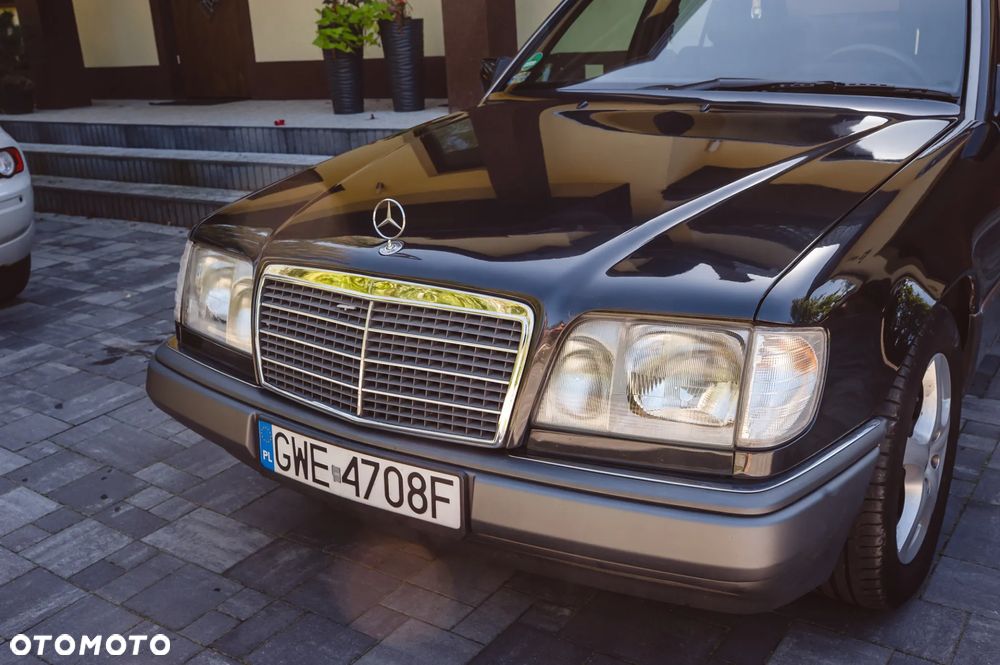 Mercedes-Benz Klasa E - 8