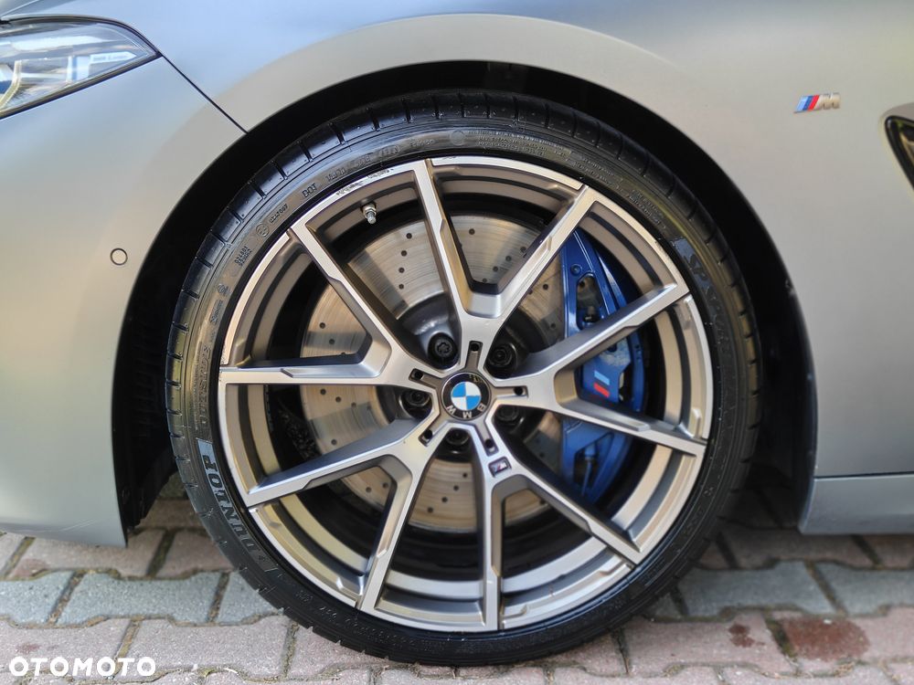BMW Seria 8 - 25
