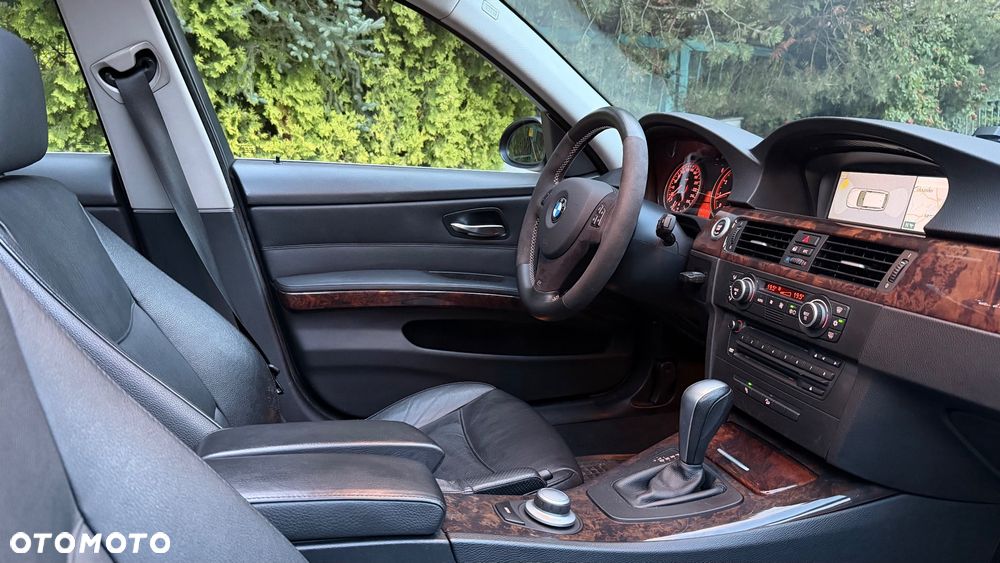BMW Seria 3 - 21