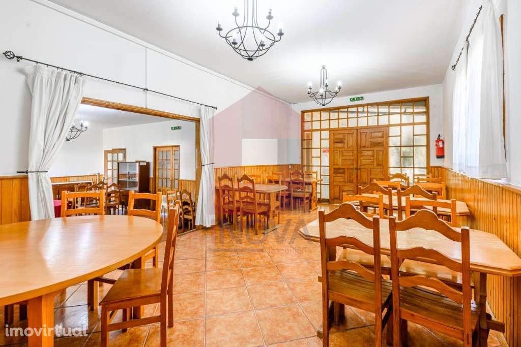 Moradia V4 com restaurante, Bico - Grande imagem: 4/34