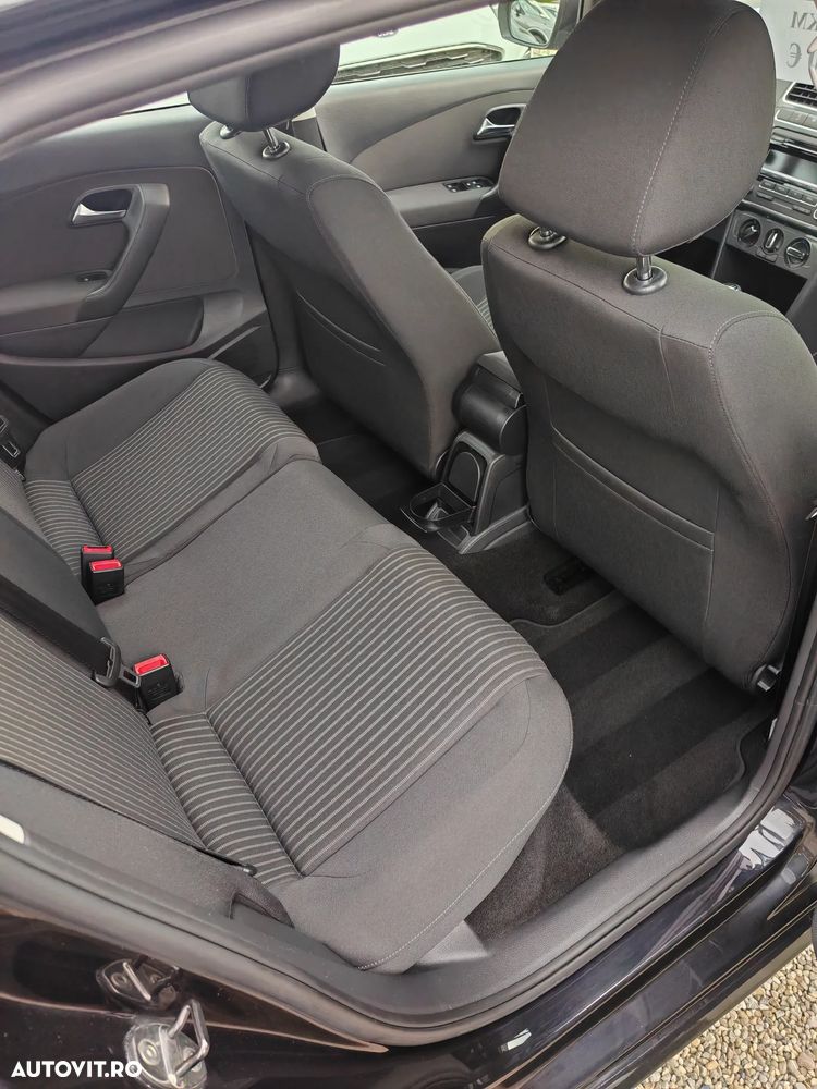 Volkswagen Polo 1.6 TDI CR DPF Highline - 32