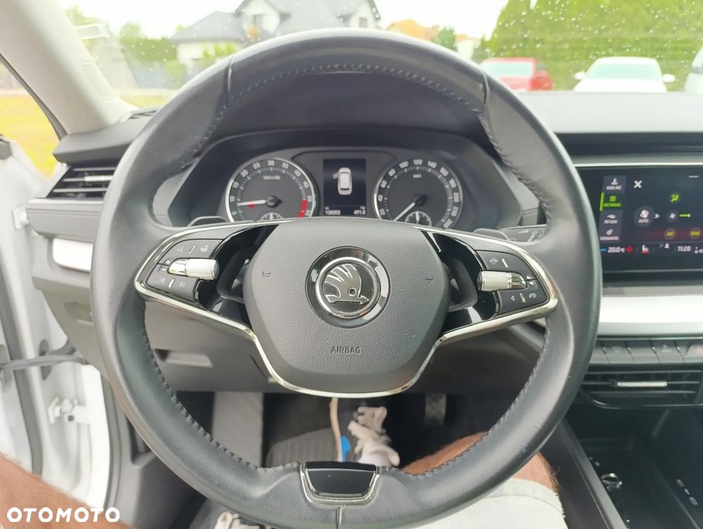 Skoda Octavia 2.0 TDI Style DSG - 22