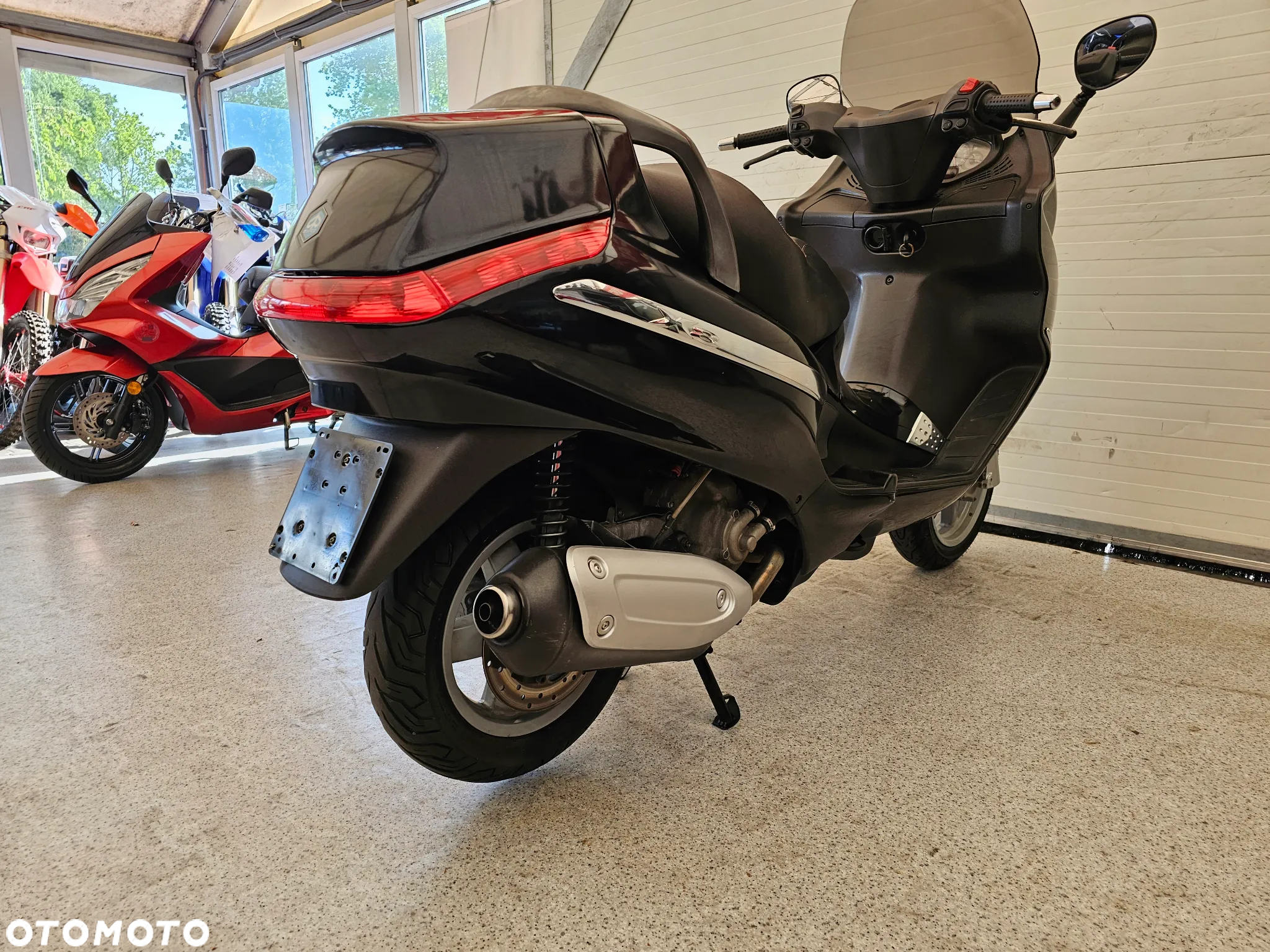 Piaggio X9 - 18
