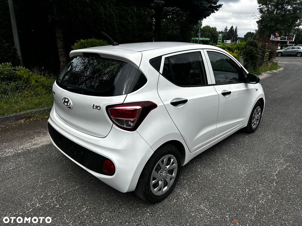 Hyundai i10 - 4