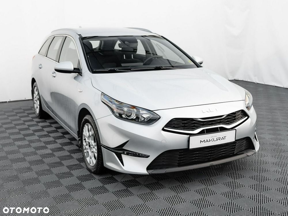Kia Ceed - 4