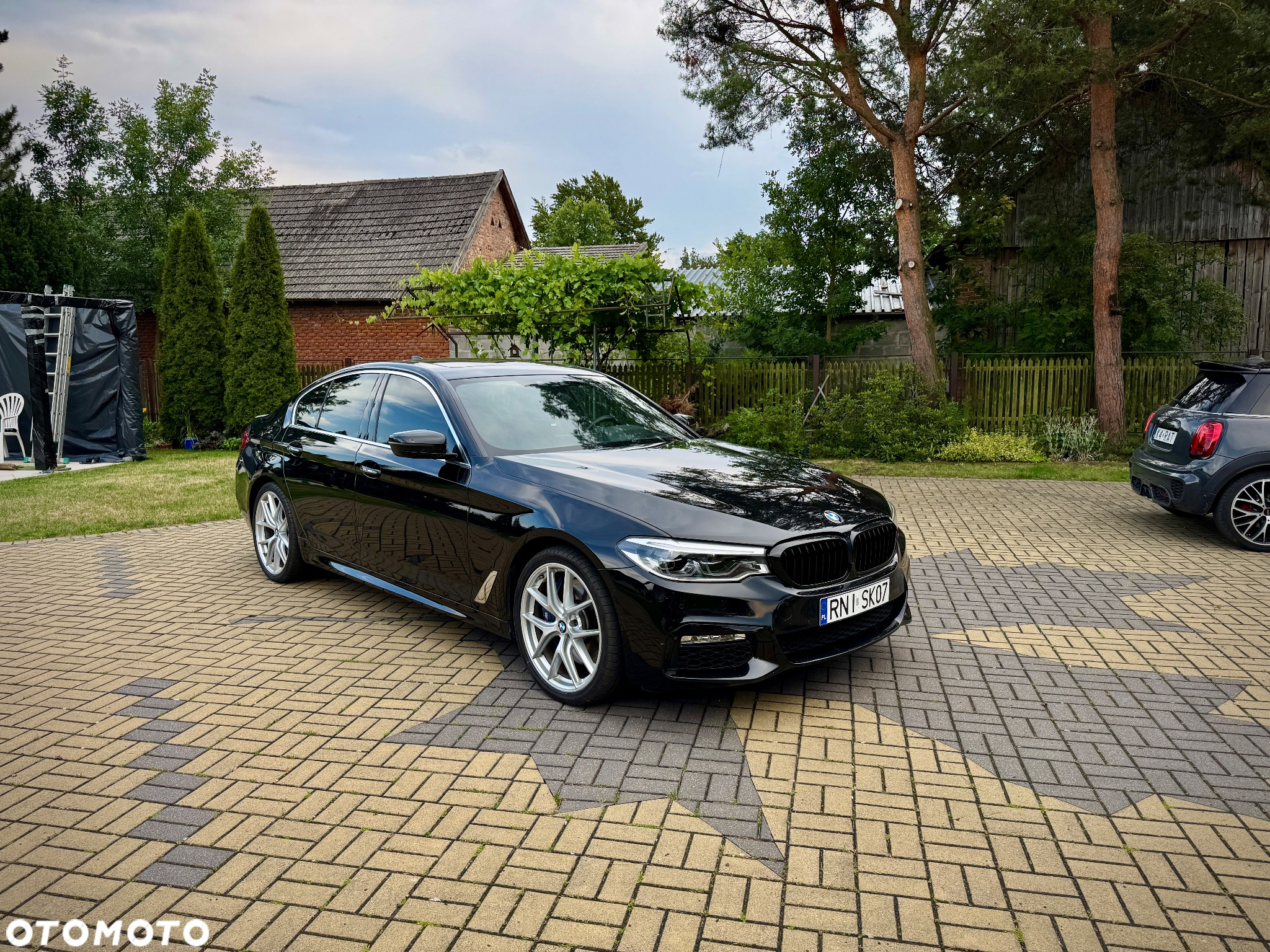 BMW Seria 5 ver-530i-xdrive-m-sport-edition - 3