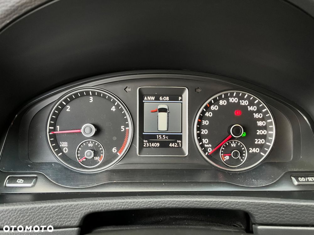 Volkswagen Multivan - 20