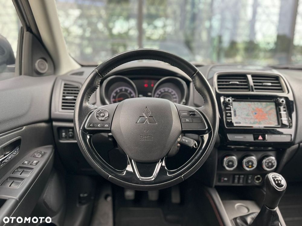 Mitsubishi ASX 1.6 Instyle - 14