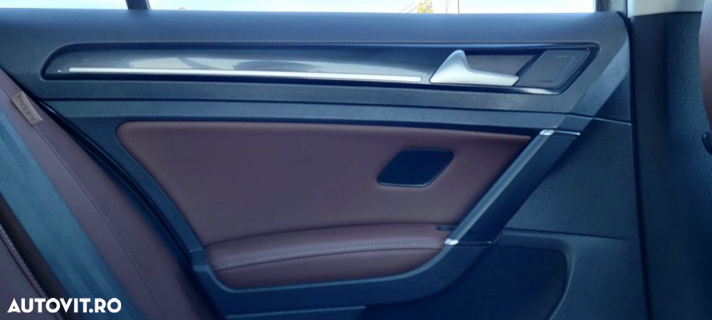 Volkswagen Golf 2.0 TDI (BlueMotion Technology) Highline - 14