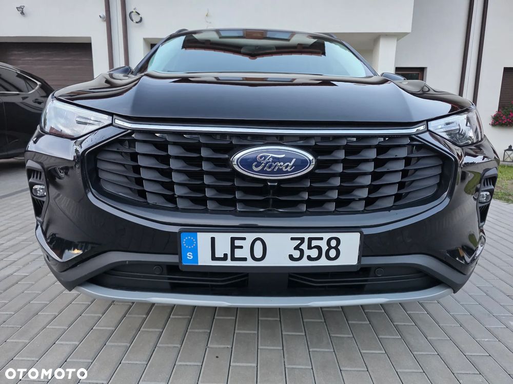 Ford Kuga - 2