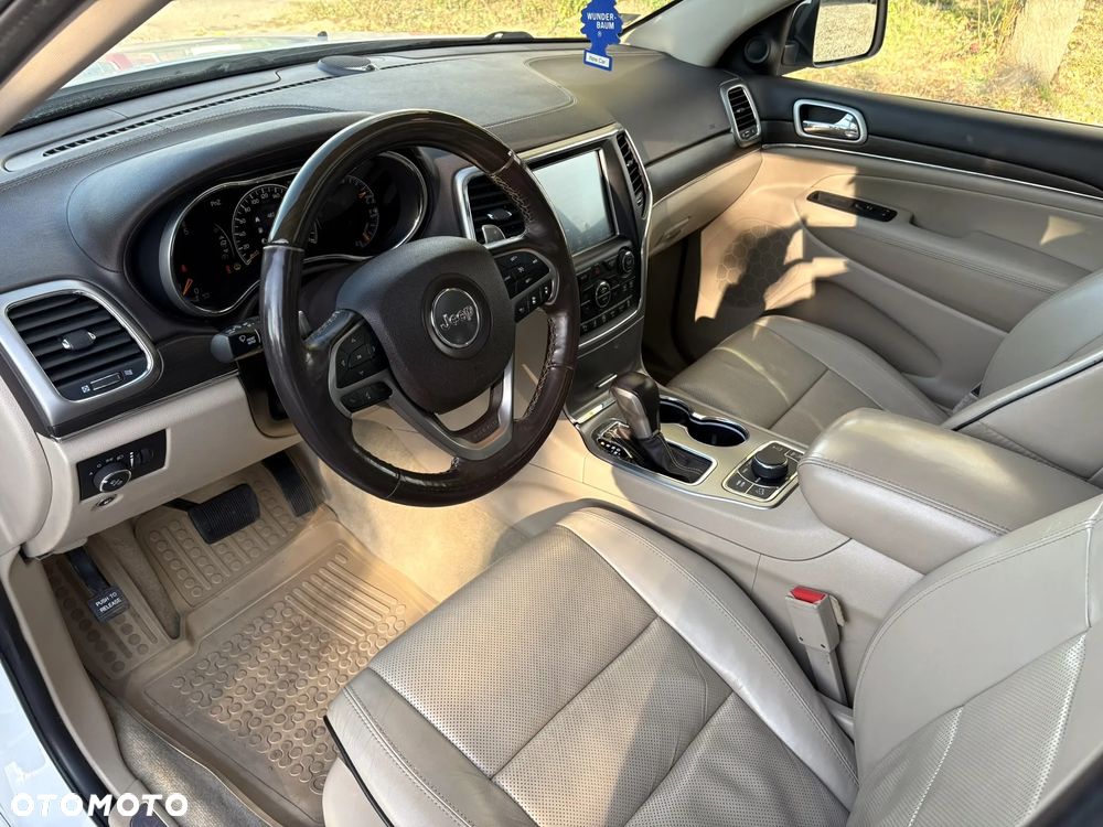 Jeep Grand Cherokee 3.0 CRD Overland Summit EU6 - 9