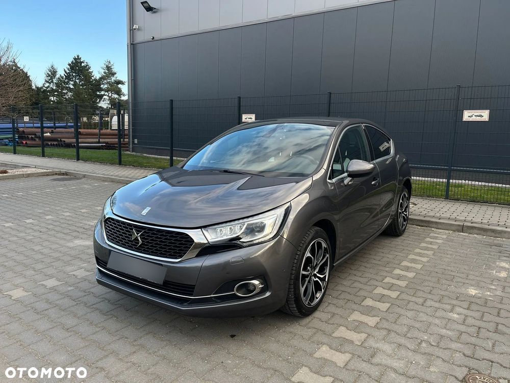 Citroën DS4 2.0 BlueHDi SportChic S&S EAT6 - 7