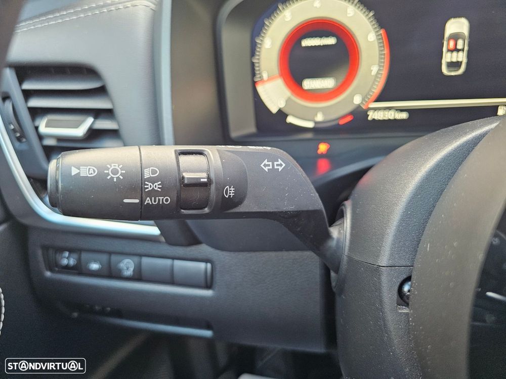 Nissan Qashqai 1.3 DIG-T N-Connecta LED - 35