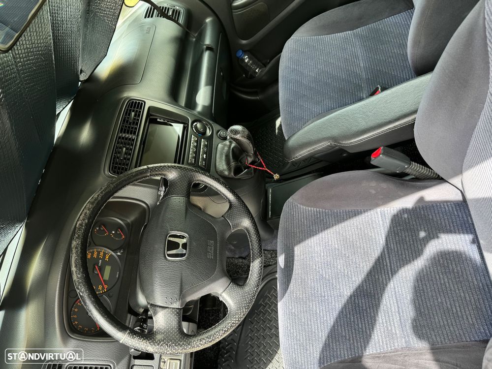 Honda Stream 1.7 ES - 5