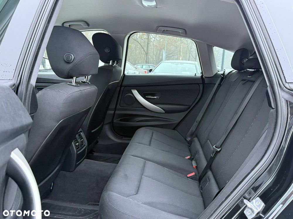 BMW 3GT 318d Advantage - 14