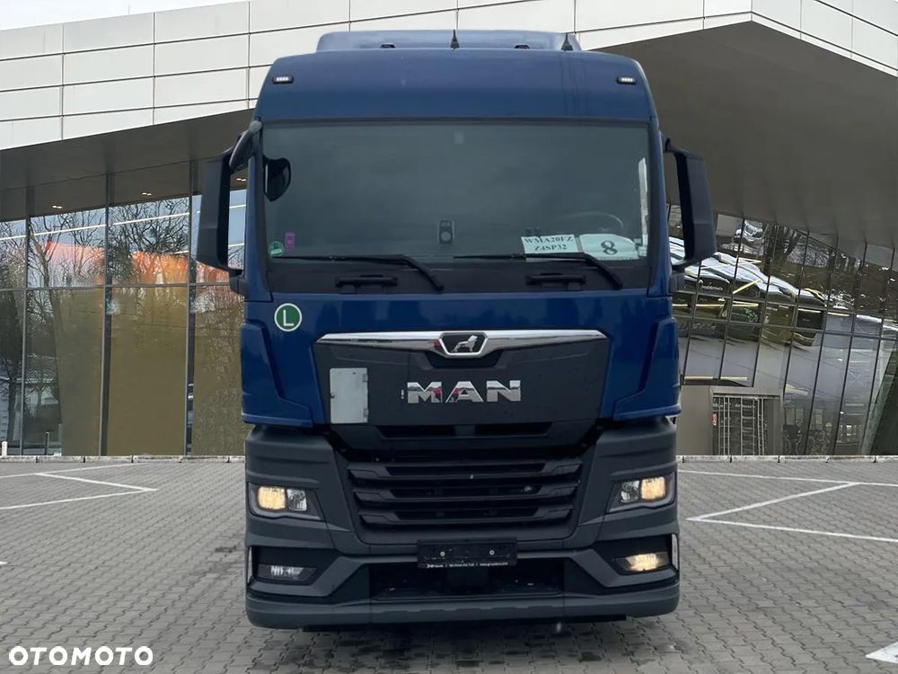 MAN TGX 26.520 6x2-2 LL CH - 2