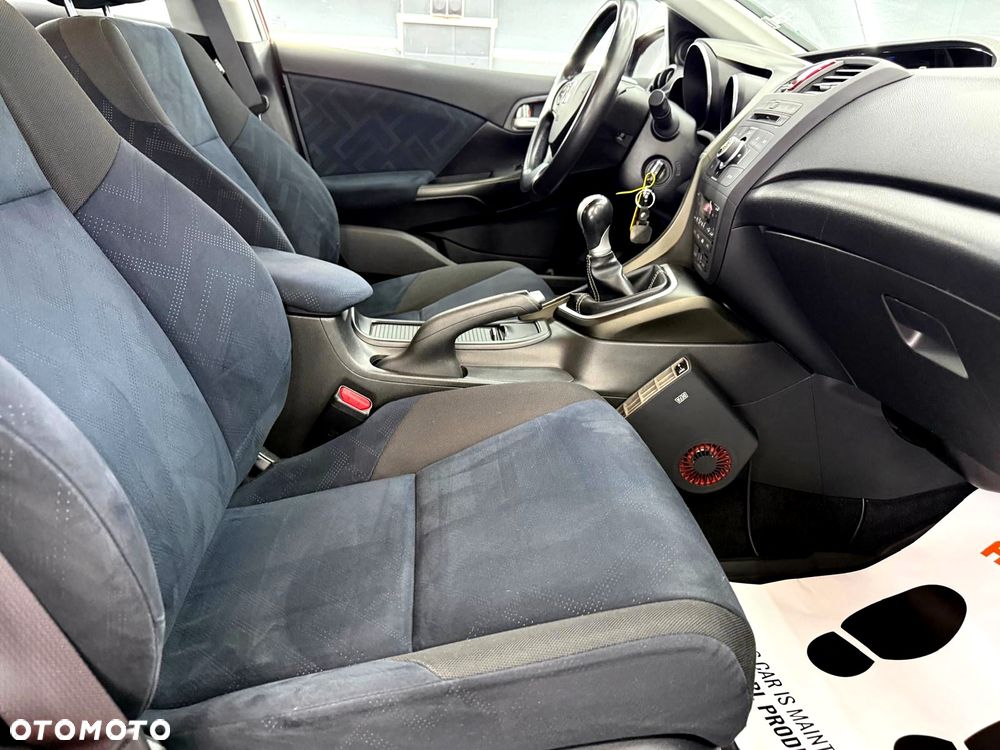Honda Civic 1.8 i-VTEC Sport - 30