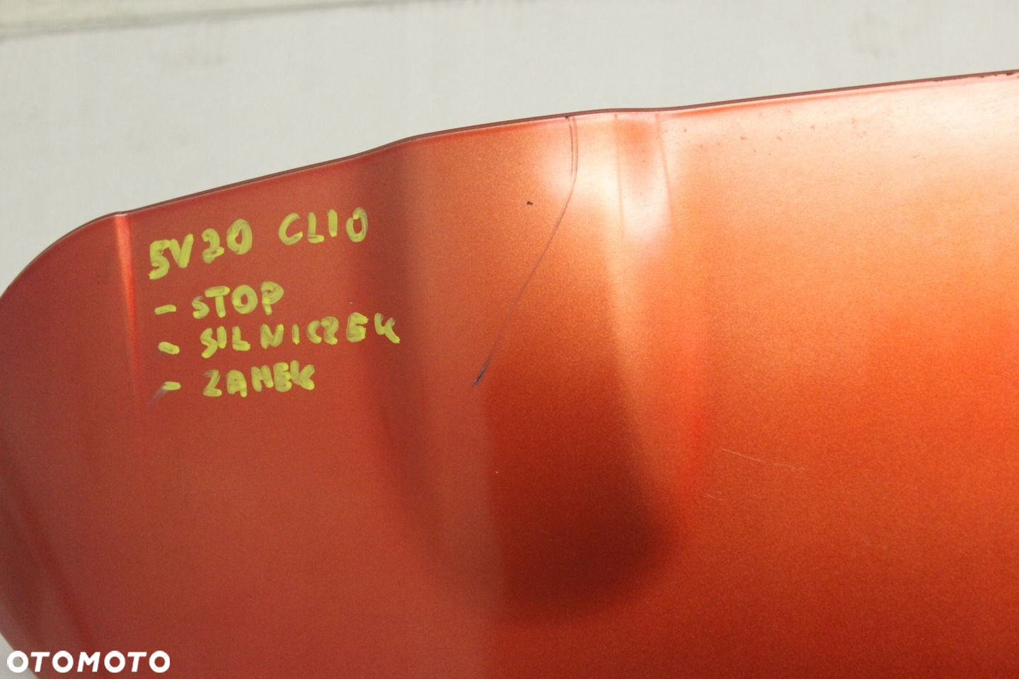 LOTKA SPOILER KLAPY BAGAŻNIKA RENAULT CLIO IV HB - 3