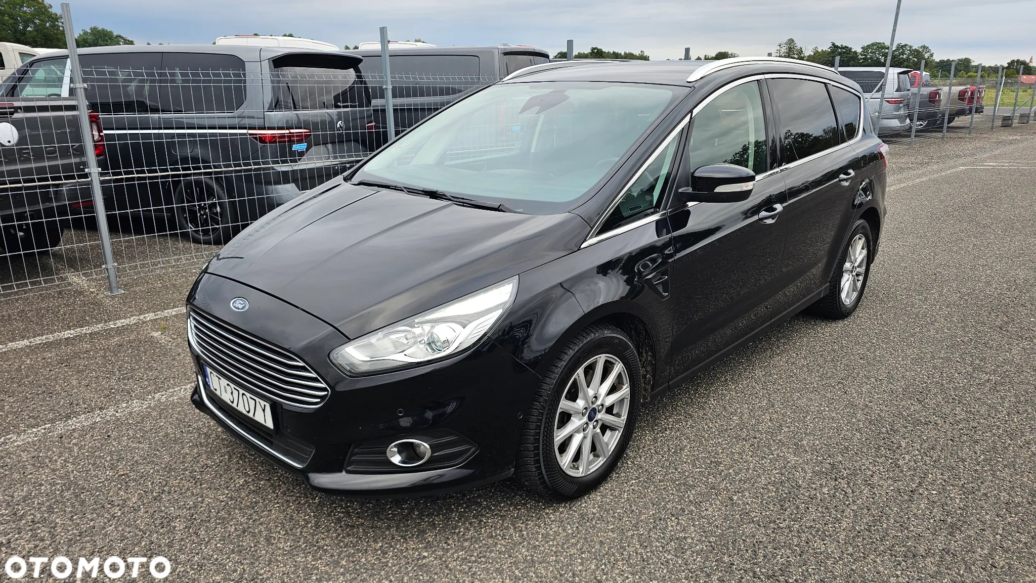 Ford S-Max 2.0 EcoBlue Titanium - 3